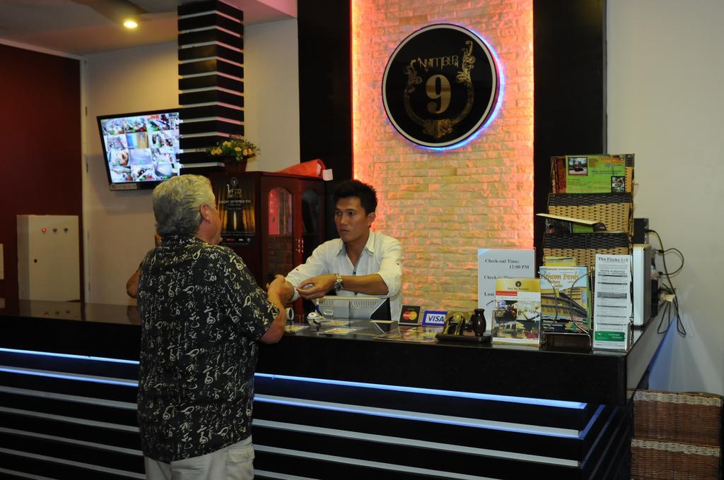 Number 9 Hotel Phnom Penh Exterior photo