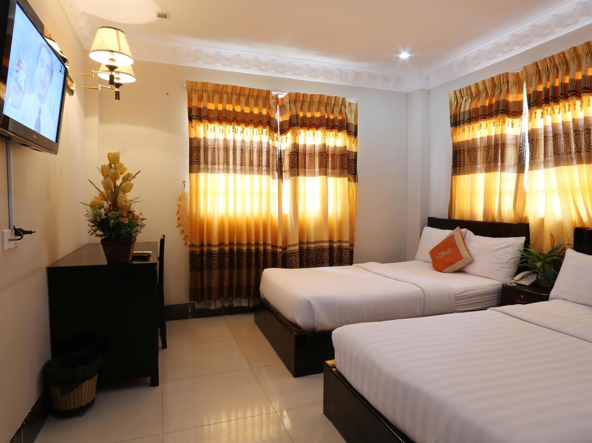 Number 9 Hotel Phnom Penh Exterior photo